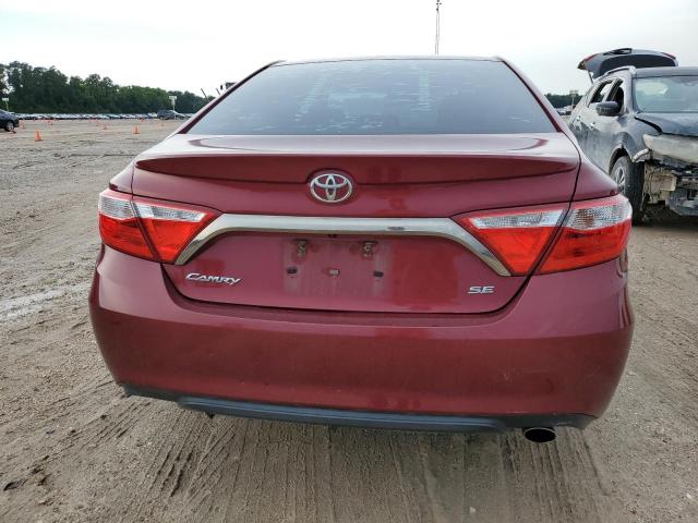 4T1BF1FK3HU636479 - 2017 TOYOTA CAMRY LE RED photo 6