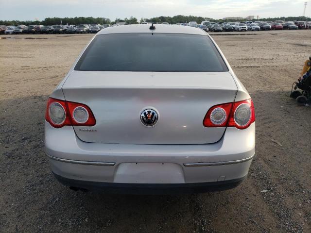 WVWJK7ANXAE069462 - 2010 VOLKSWAGEN PASSAT KOMFORT SILVER photo 6