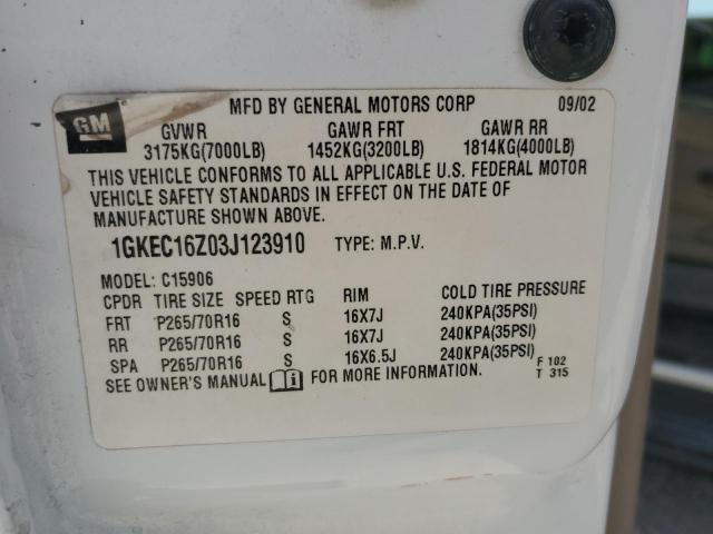 1GKEC16Z03J123910 - 2003 GMC YUKON XL C1500 WHITE photo 13