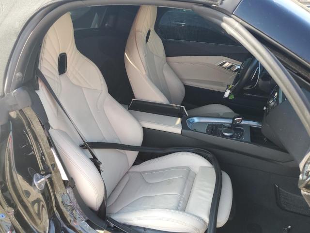 WBAHF3C52KWW30965 - 2019 BMW Z4 SDRIVE30I Чорний фото 10