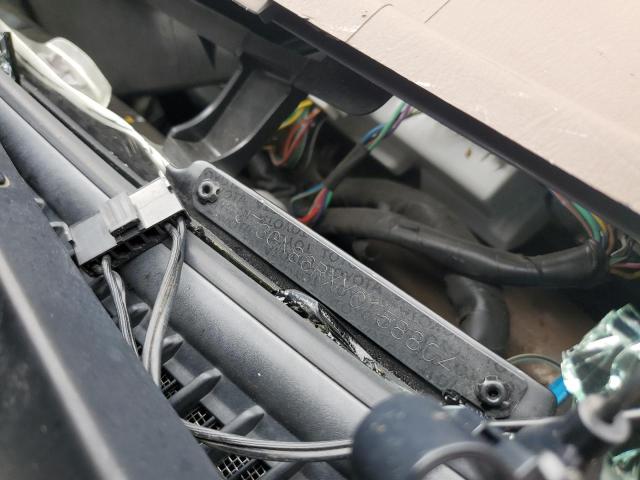 JT3GN86RXY0158804 - 2000 TOYOTA 4RUNNER SR5 银色 照片 13