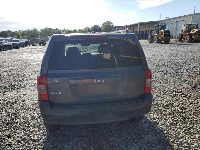 1C4NJRBB8HD105976 - 2017 JEEP PATRIOT SPORT Grau Foto 6