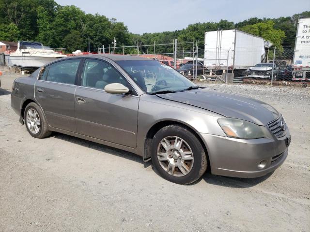 1N4AL11D45C288183 - 2005 NISSAN ALTIMA S GRAY photo 4