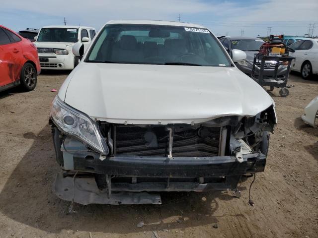 4T1BK3DB4BU407228 - 2011 TOYOTA AVALON BASE 白色 照片 5