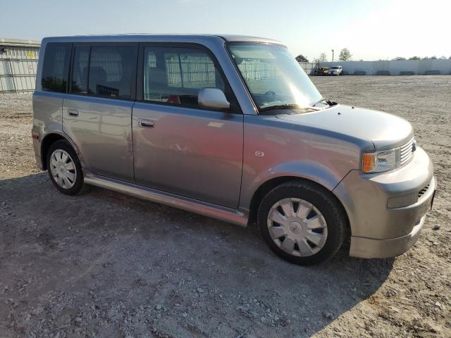 JTLKT324664098426 - 2006 TOYOTA SCION XB 银色 照片 4