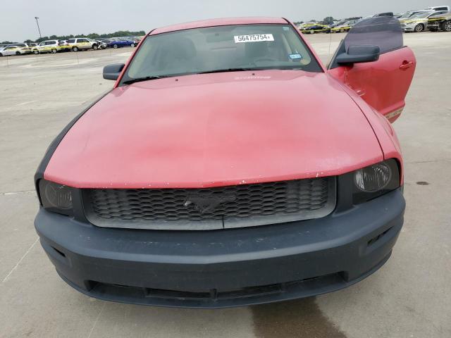 1ZVFT80N975282306 - 2007 FORD MUSTANG RED photo 11