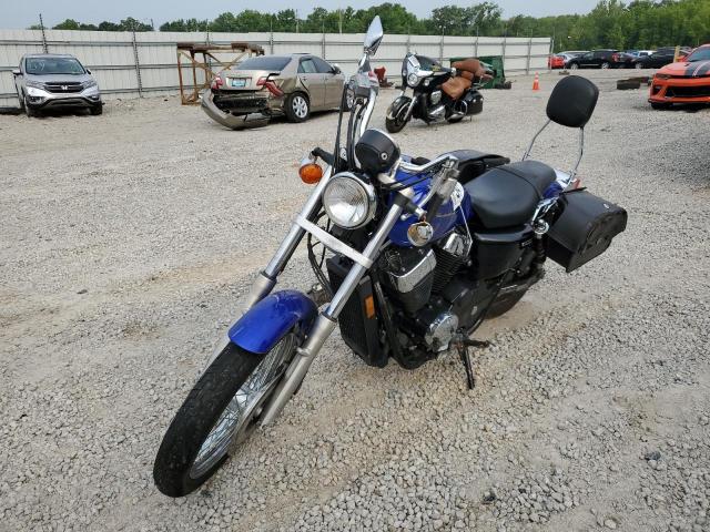 JH2RC5813CK200265 - 2012 HONDA VT750 S BLUE photo 2