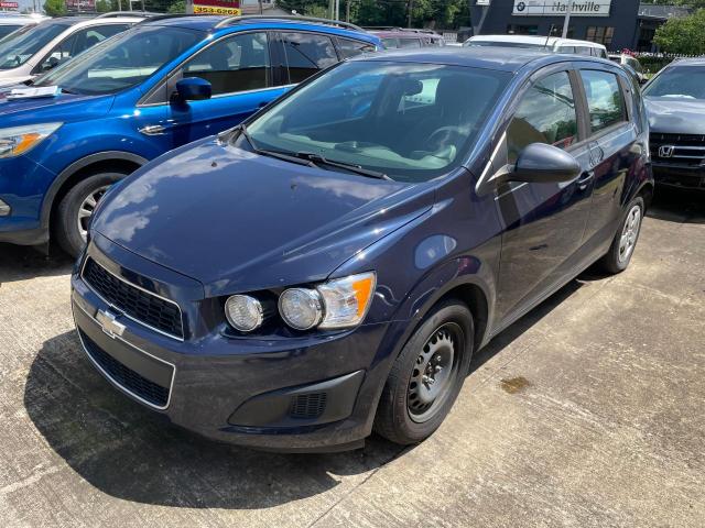 1G1JA6SH1F4168473 - 2015 CHEVROLET SONIC LS 紫色 照片 2