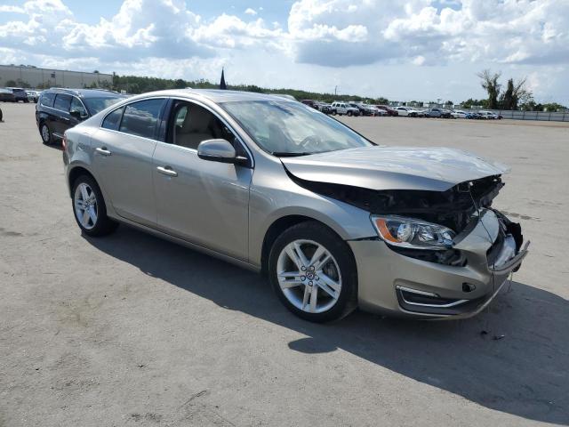 YV1612TK3F2355235 - 2015 VOLVO S60 PREMIER GOLD photo 4