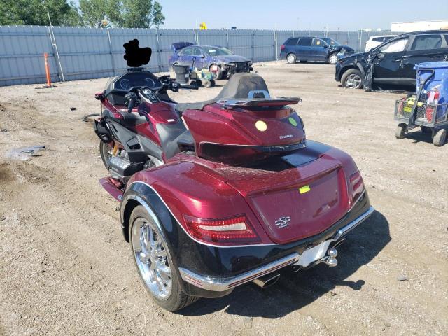 JH2SC7959LK200379 - 2020 HONDA GL1800 D RED photo 3