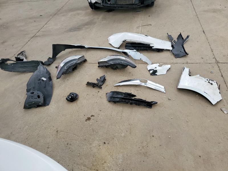 19UUB1F52GA002178 - 2016 ACURA TLX TECH WHITE photo 12