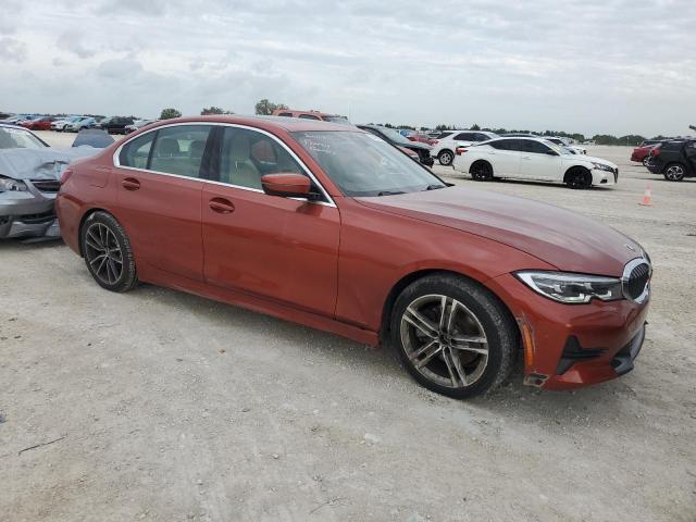 3MW5R7J03N8C69512 - 2022 BMW 330XI ORANGE photo 4