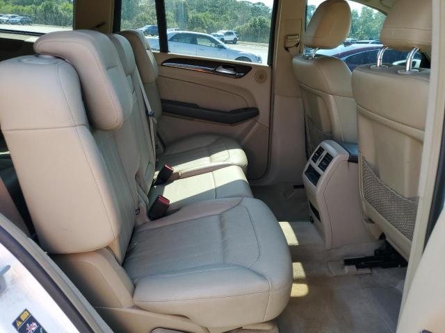 4JGDF6EE8FA519965 - 2015 MERCEDES-BENZ GL 450 4MATIC WHITE photo 11