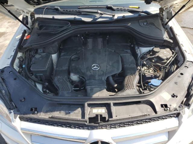 4JGDF6EE8FA519965 - 2015 MERCEDES-BENZ GL 450 4MATIC WHITE photo 12
