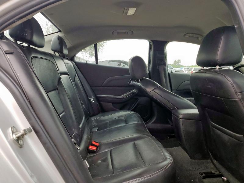 1G11E5SA6GU159349 - 2016 CHEVROLET MALIBU LIM LTZ 银色 照片 10