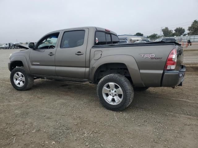 3TMJU4GN4DM146809 - 2013 TOYOTA TACOMA DOUBLE CAB PRERUNNER BROWN photo 2