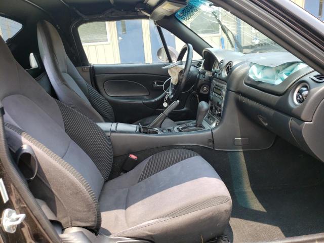 JM1NB353750410614 - 2005 MAZDA MX-5 MIATA BASE BLACK photo 10