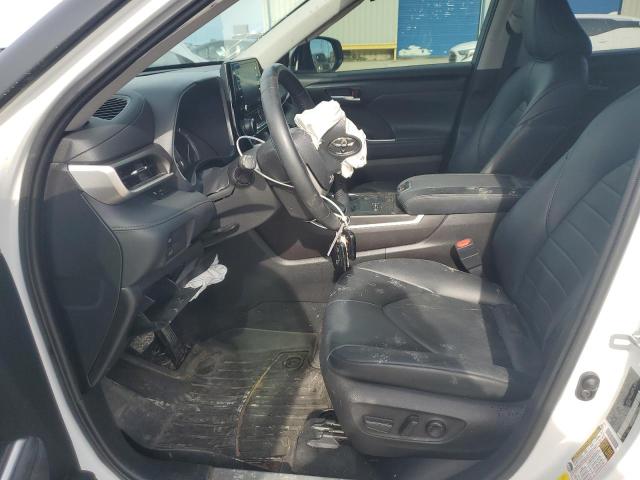 5TDGZRAH5NS550781 - 2022 TOYOTA HIGHLANDER XLE WHITE photo 7