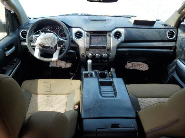 5TFUW5F17FX416642 - 2015 TOYOTA TUNDRA DOUBLE CAB SR/SR5 WHITE photo 8