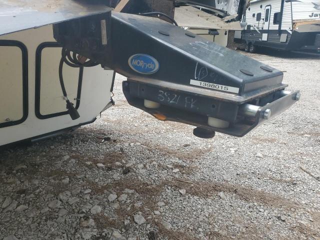 4YDF38224J4700139 - 2018 KEYSTONE MONTANA 奶油色 照片 8