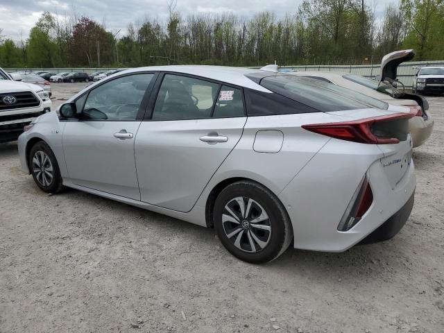 JTDKARFP2H3020274 - 2017 TOYOTA PRIUS PRIM SILVER photo 2
