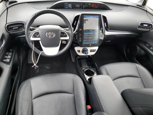 JTDKARFP2H3020274 - 2017 TOYOTA PRIUS PRIM SILVER photo 8