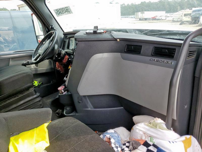 3AKJHHDR4KSKG4384 - 2019 FREIGHTLINER CASCADIA 1 Սև լուսանկար 5