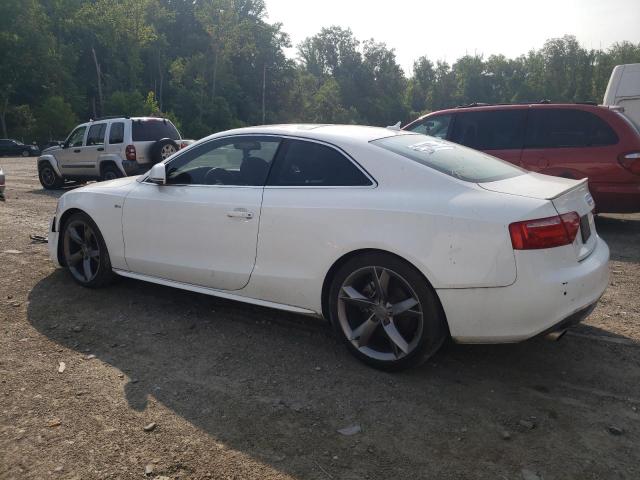 WAUDK78T69A009924 - 2009 AUDI A5 QUATTRO WHITE photo 2