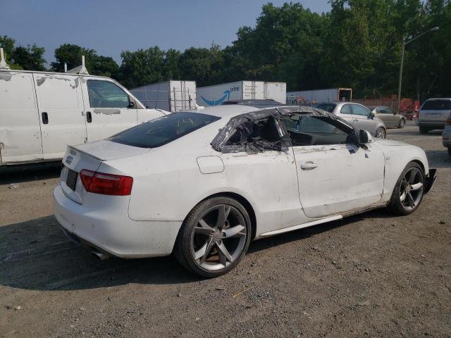 WAUDK78T69A009924 - 2009 AUDI A5 QUATTRO WHITE photo 3