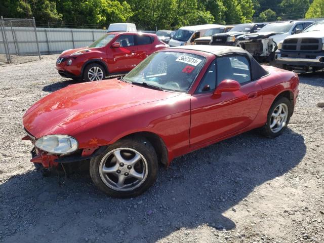 JM1NB353020229608 - 2002 MAZDA MX-5 MIATA BASE RED photo 1