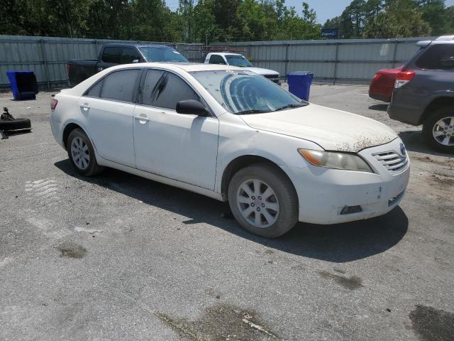 4T1BE46K17U611261 - 2007 TOYOTA CAMRY CE WHITE photo 4