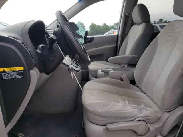 KNDMB133296320423 - 2009 KIA SEDONA SILVER photo 7