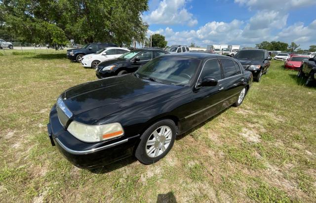 2LNBL8EV0BX763042 - 2011 LINCOLN TOWN CAR EXECUTIVE L BLACK photo 2