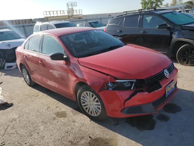 3VW2K7AJ7DM252542 - 2013 VOLKSWAGEN JETTA BASE RED photo 4