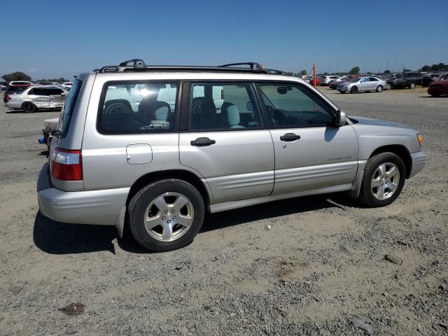 JF1SF65611H723081 - 2001 SUBARU FORESTER S 银色 照片 3