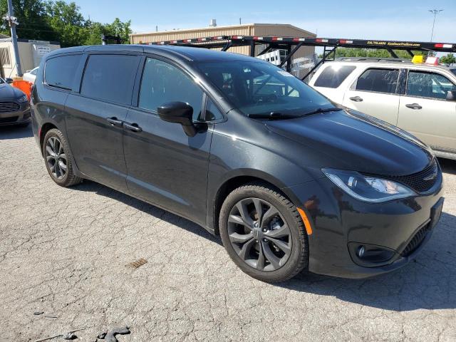 2C4RC1FG5JR333584 - 2018 CHRYSLER PACIFICA TOURING PLUS BLACK photo 4