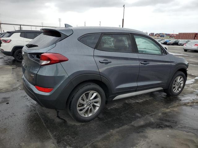 KM8J3CA46JU735764 - 2018 HYUNDAI TUCSON SEL GRAY photo 3