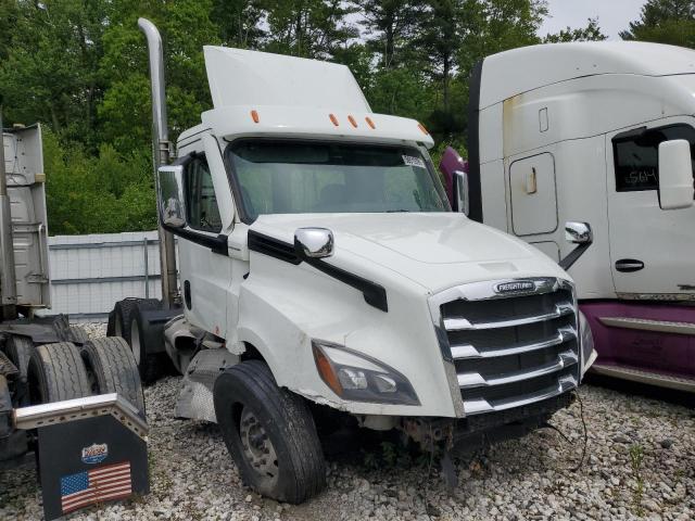 2022 FREIGHTLINER CASCADIA 1, null