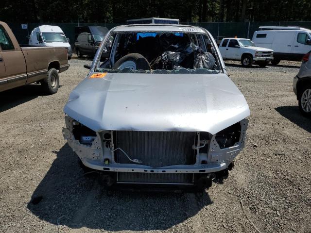 JTEBU5JR4J5566539 - 2018 TOYOTA 4RUNNER SR5/SR5 PREMIUM 银色 照片 5