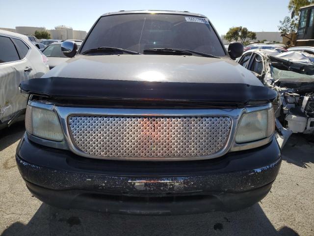 1FMRU15W42LA68717 - 2002 FORD EXPEDITION XLT BLACK photo 5