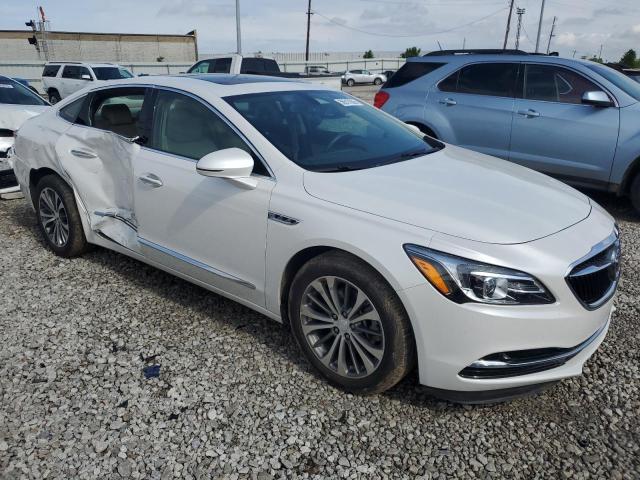 1G4ZR5SS2KU127705 - 2019 BUICK LACROSSE ESSENCE WHITE photo 4