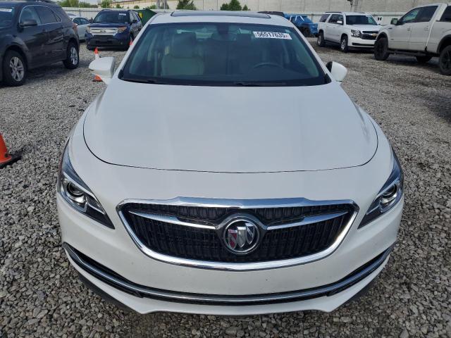 1G4ZR5SS2KU127705 - 2019 BUICK LACROSSE ESSENCE WHITE photo 5
