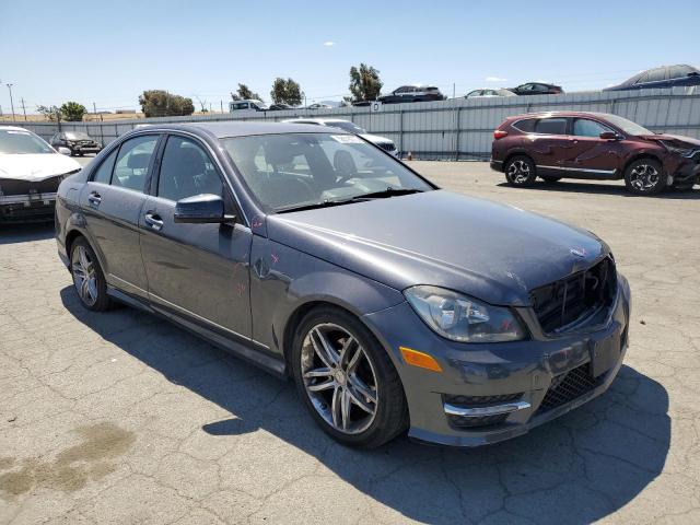 WDDGF4HB7DR255911 - 2013 MERCEDES-BENZ C 250 GRAY photo 4