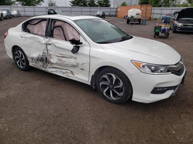 1HGCR2F83GA803600 - 2016 HONDA ACCORD EXL WHITE photo 4