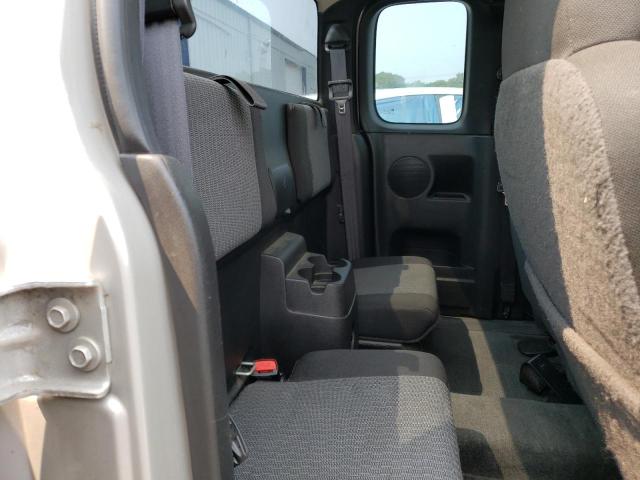 1GTDS19E478202481 - 2007 GMC CANYON SILVER photo 11
