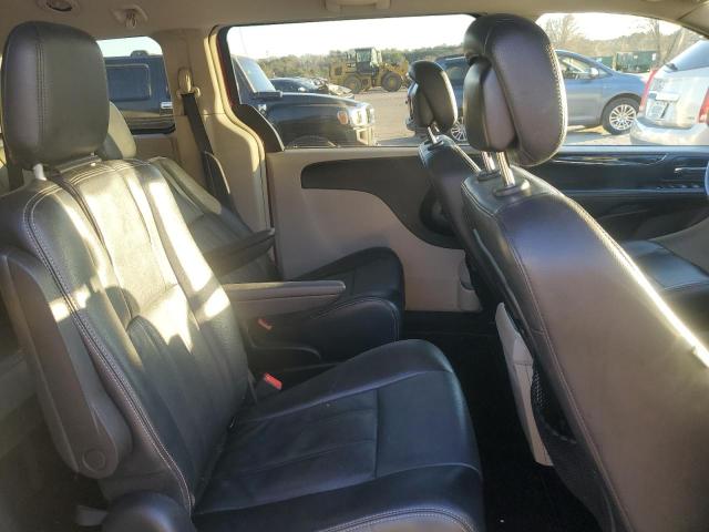 2C4RC1BG6DR689147 - 2013 CHRYSLER TOWN & COU TOURING RED photo 11