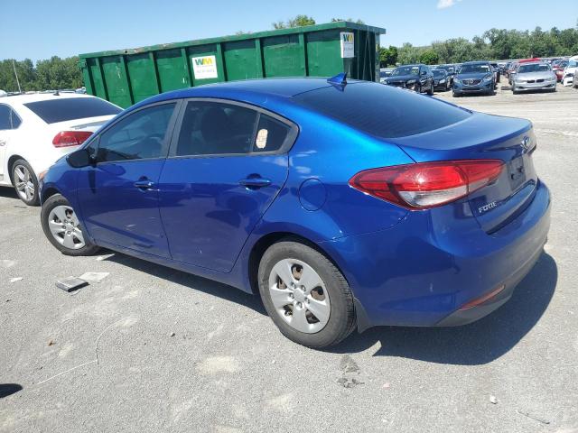 3KPFL4A71HE041616 - 2017 KIA FORTE LX BLUE photo 2