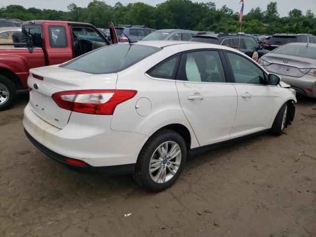 1FAHP3H29CL270326 - 2012 FORD FOCUS SEL WHITE photo 3