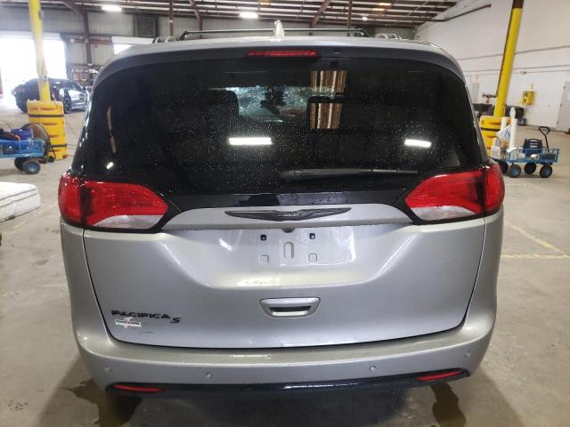 2C4RC1EG9JR352429 - 2018 CHRYSLER PACIFICA TOURING L PLUS SILVER photo 6