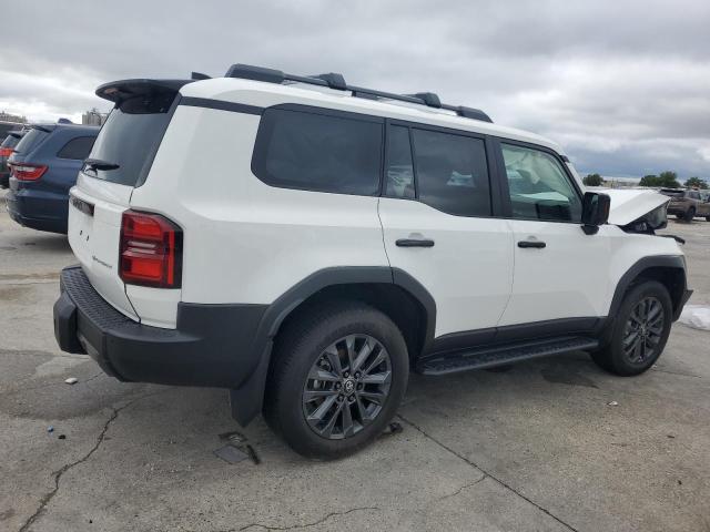 JTEABFAJ4S5013845 - 2025 TOYOTA LAND CRUIS BASE Biały zdjęcie 3